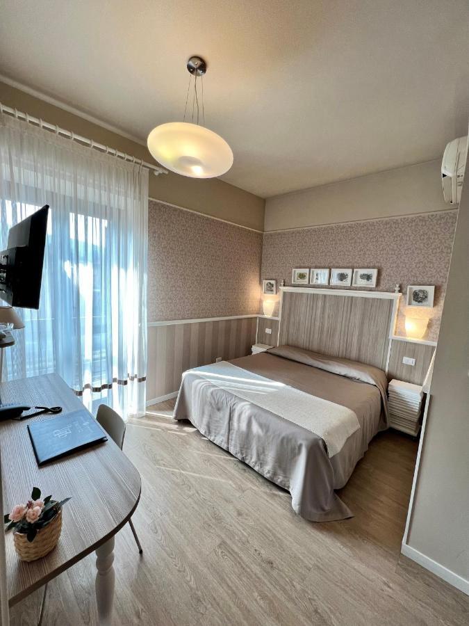 Hotel La Pace San Mauro Torinese Dış mekan fotoğraf