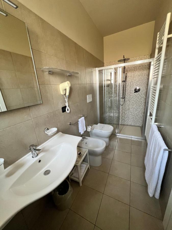 Hotel La Pace San Mauro Torinese Dış mekan fotoğraf
