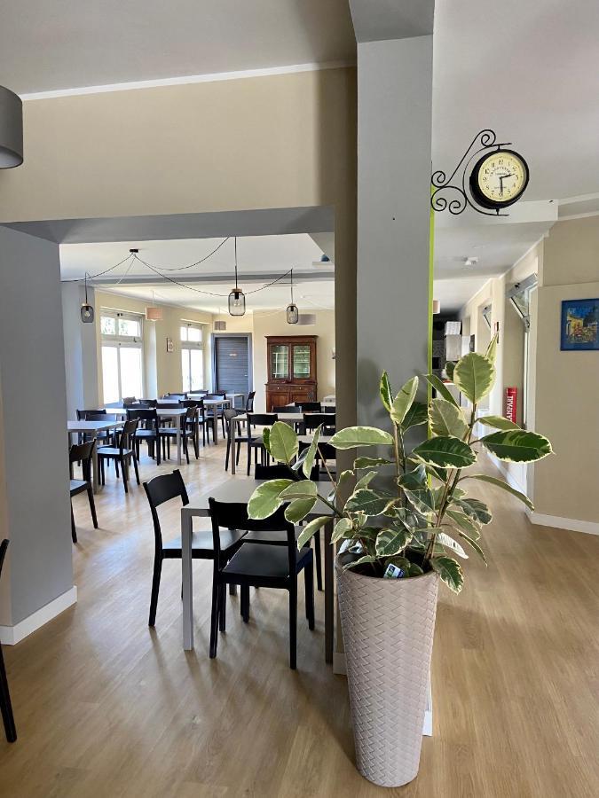 Hotel La Pace San Mauro Torinese Dış mekan fotoğraf