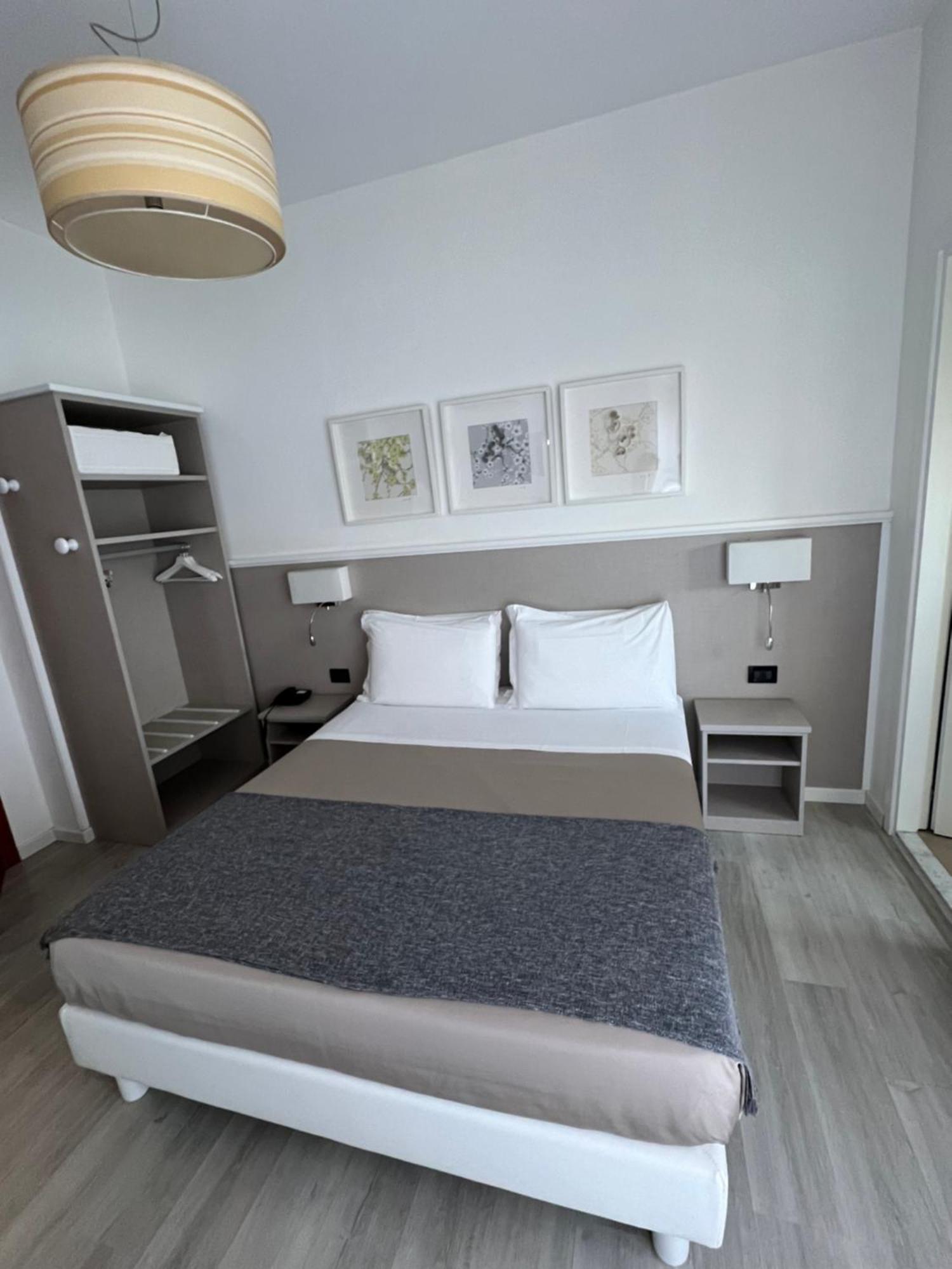 Hotel La Pace San Mauro Torinese Dış mekan fotoğraf
