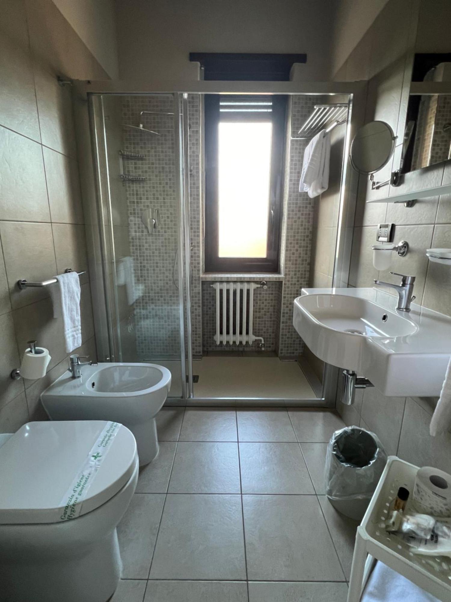 Hotel La Pace San Mauro Torinese Dış mekan fotoğraf