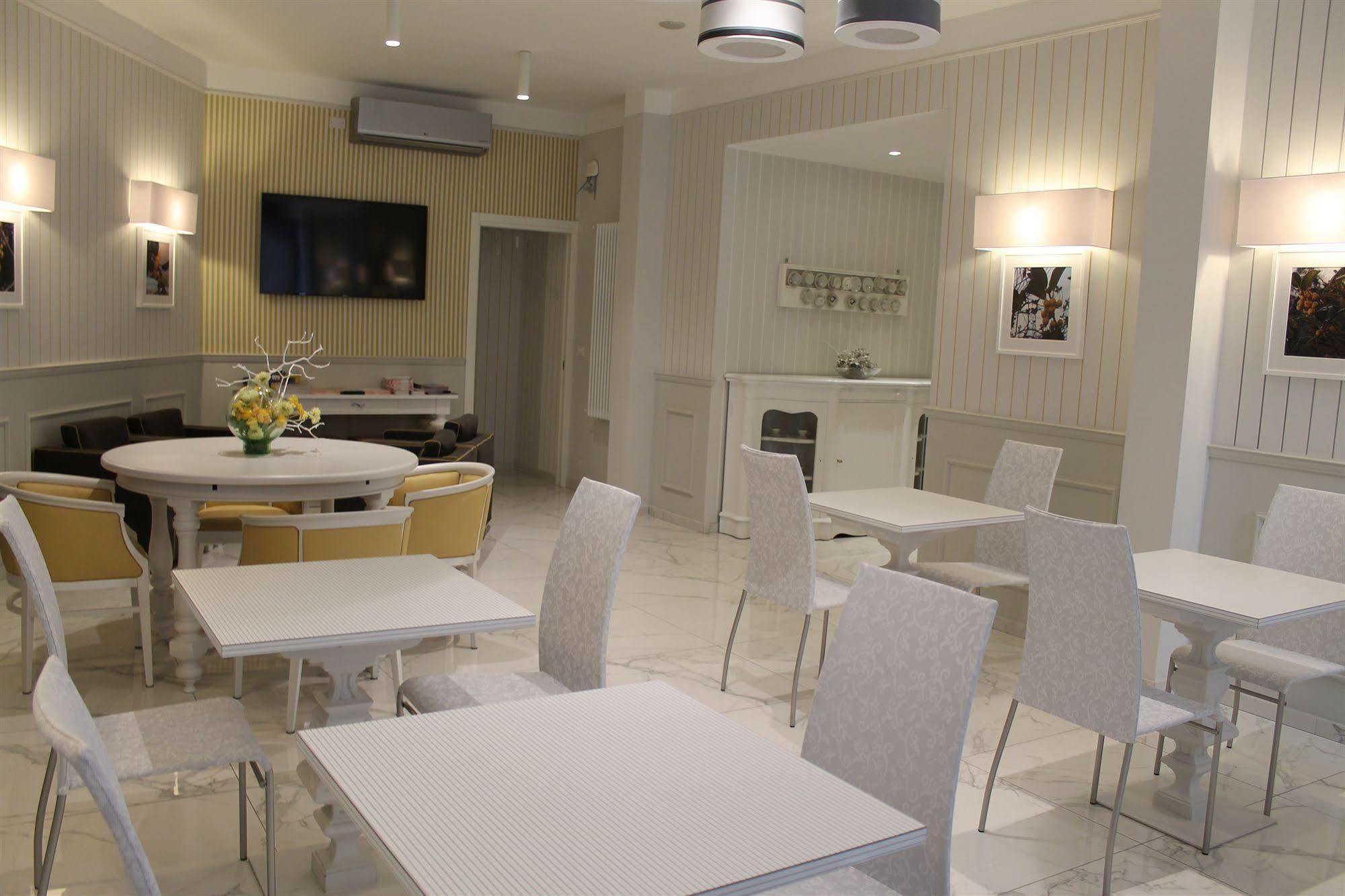 Hotel La Pace San Mauro Torinese Dış mekan fotoğraf