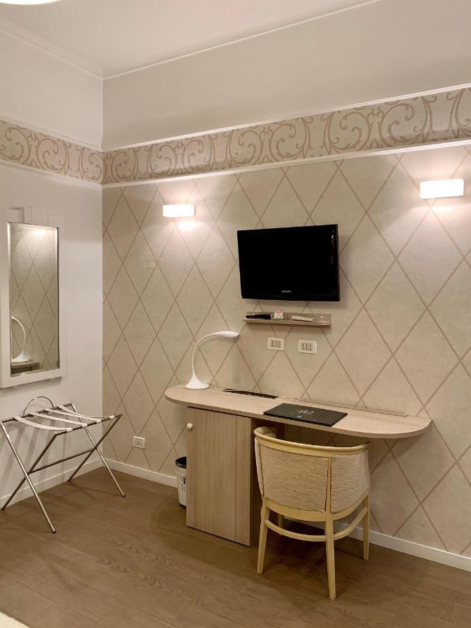 Hotel La Pace San Mauro Torinese Dış mekan fotoğraf